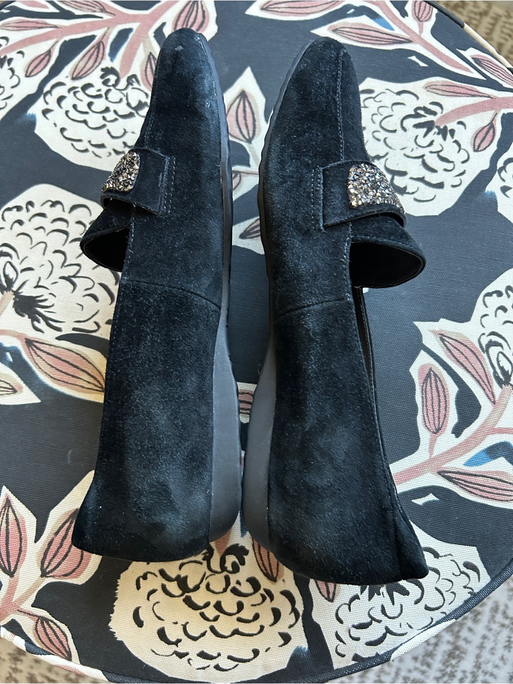 Karl Lagerfeld Paris Quincy Black Suede Rhinestone Loafers Size 8 - Picture 11 of 12